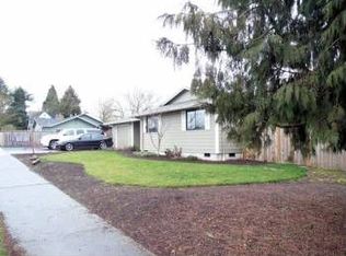 435 E Marquam St, Mount Angel, OR 97362