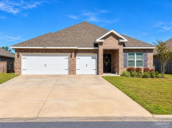 7664 Piper Cir, Milton, FL 32583