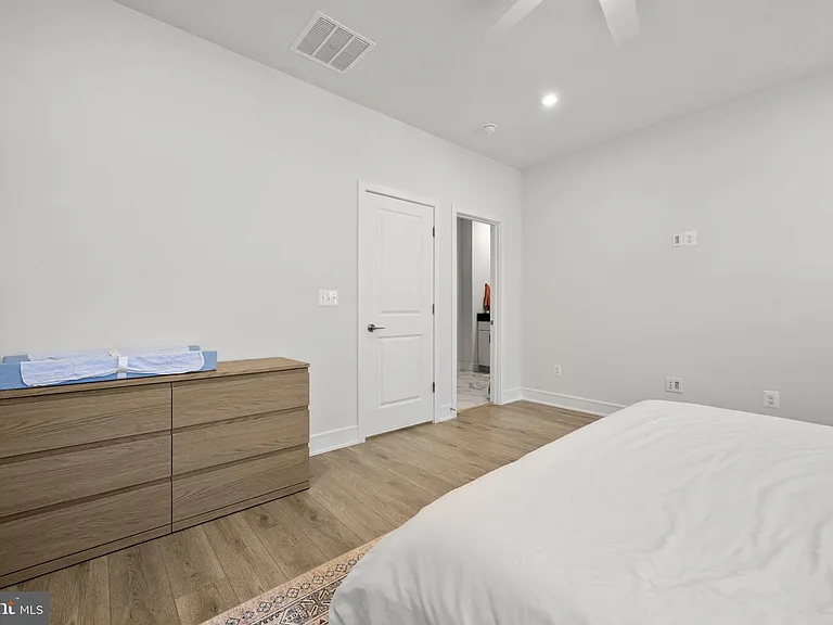 23055 Blue Eagle Ter — Photo 24