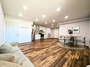 Mid North Flats at Jefferson, Pella, IA 50219
