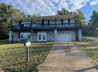 116 Jackson St, Potosi, MO 63664