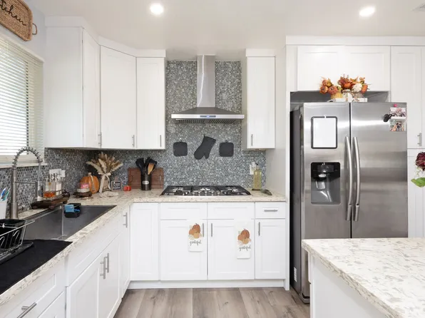 247 N Clifford Ave, Rialto, CA 92376