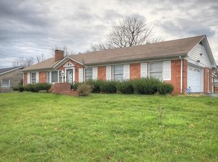 1879 Alexandria Dr, Lexington, KY 40504