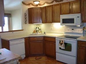 5th image of 409A Park Place Ct