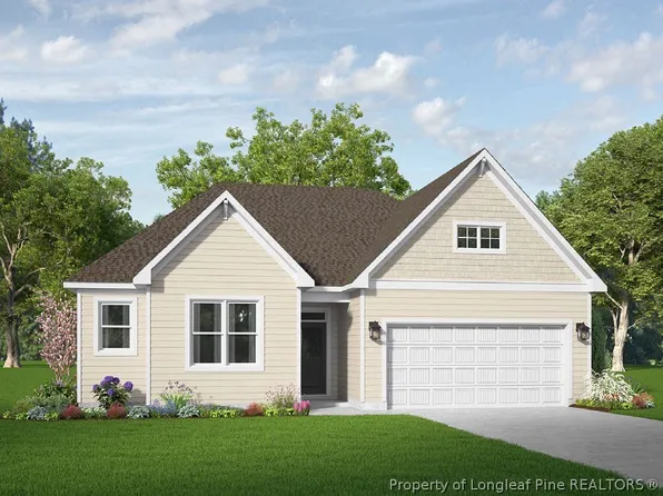 221 Marlborough St, Raeford, NC 28376
