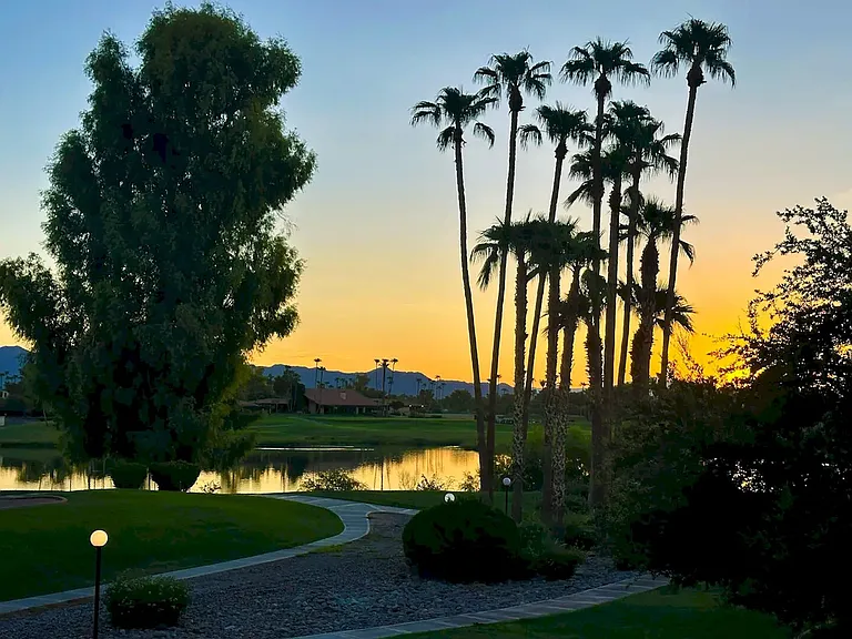 N Scottsdale Rd — Photo 83