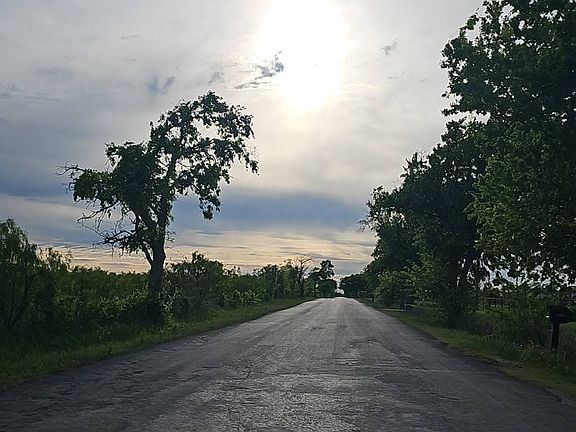 5th image of 4608 County Road 913