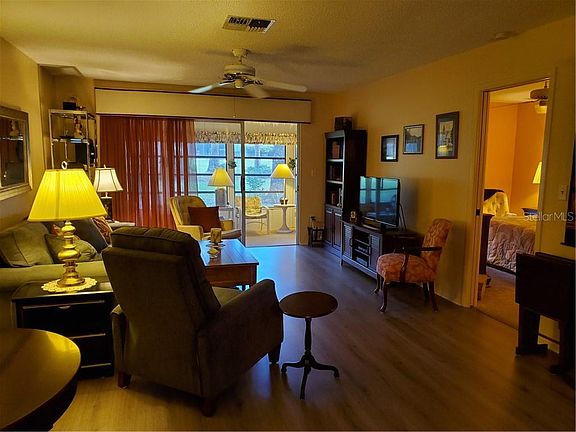 5th image of 8330 High Point Cir APT 1