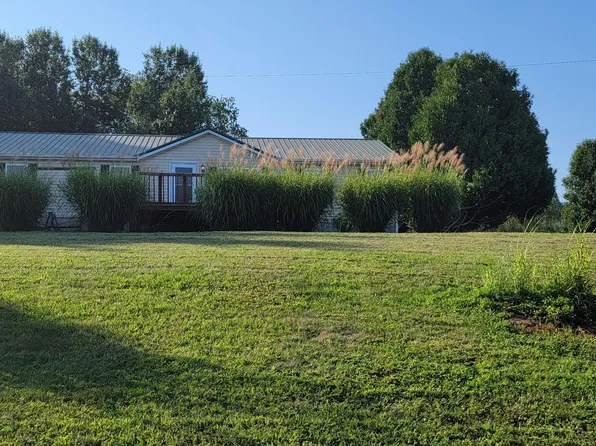 241 Sunshine Hill Dr, Ewing, VA 24248