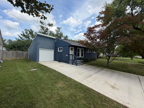 2590 Swansea Rd, Columbus, OH 43221