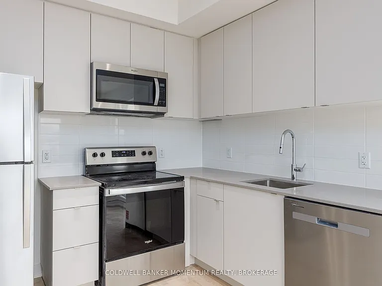 16 Melbourne Ave #311A — Photo 14