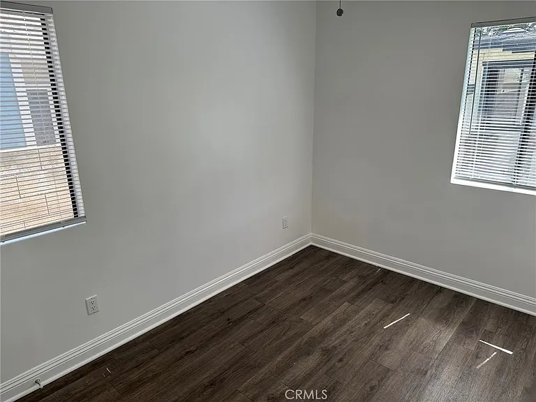 1819 Gramercy Ave #B — Photo 19