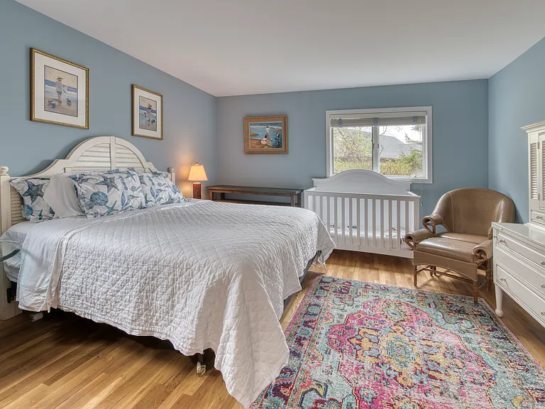 24 Seaside Ave — Photo 9