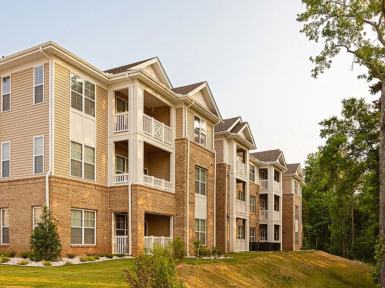 Belmont at Tryon Apartments — Photo 4
