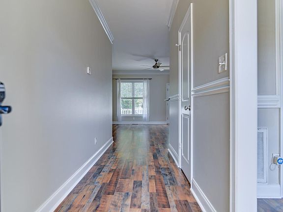 3rd image of 74 Rowse Dr