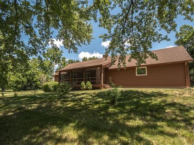 918 King St, Baldwin City, KS, 66006