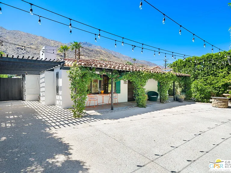 1861 S Palm Canyon Dr — Photo 10