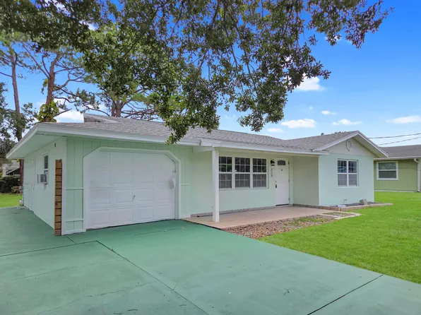 5114 MYRTLE Drive, Fort Pierce, FL 34982
