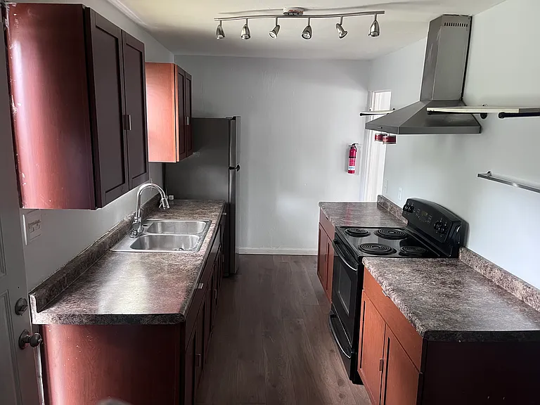 4006 N Bolton Ave — Photo 5