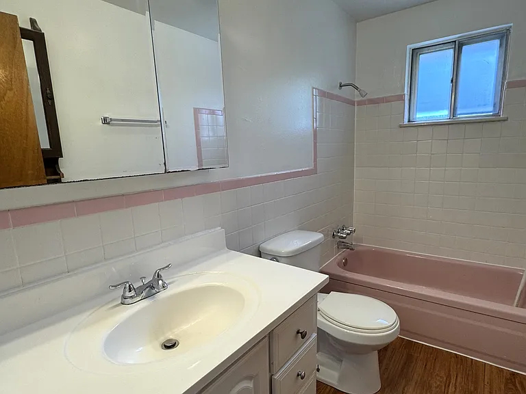 321 S Salem St — Photo 10