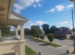 618 W 3rd St APT 9, Waterloo, IA 50701