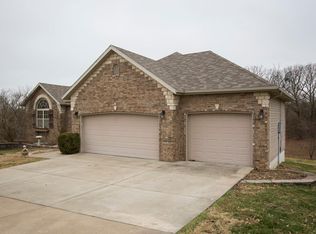 1625 S Mayfair Ln, Nixa, MO 65714