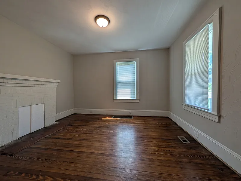 2 bed, 2.0 bath, 1200 sqft, $1,195 — Photo 3