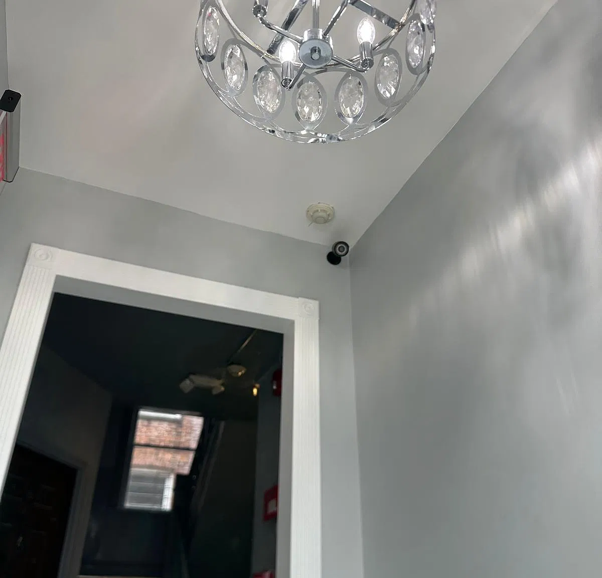 2 bed, $2,000 — Photo 1
