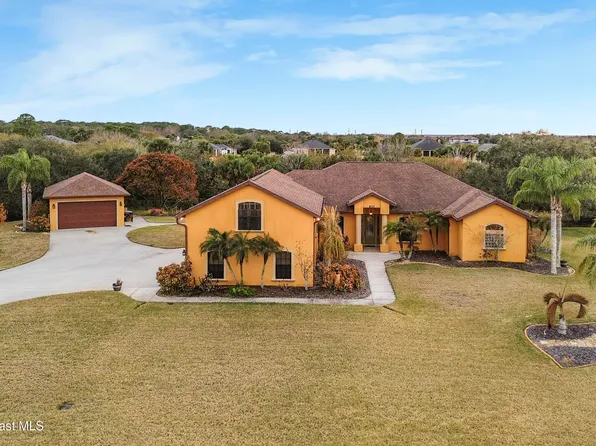 933 Hialeah St, Rockledge, FL 32955