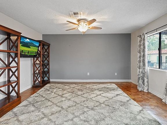 2nd image of 1853 Mimosa Ct