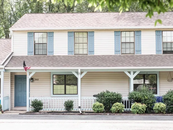302 Goose Ridge Dr, Forest, VA 24551