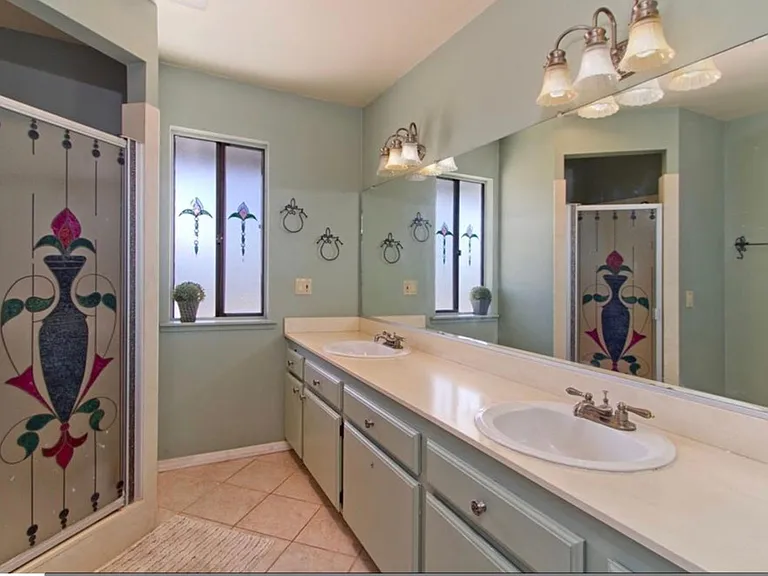 1776 E Alvarado St — Photo 15