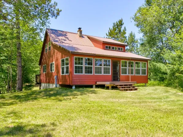 W6908 Larson Ln, Niagara, WI 54151