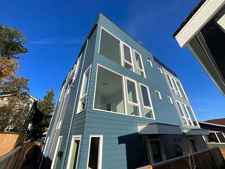 942 N 89th St #D — Photo 12