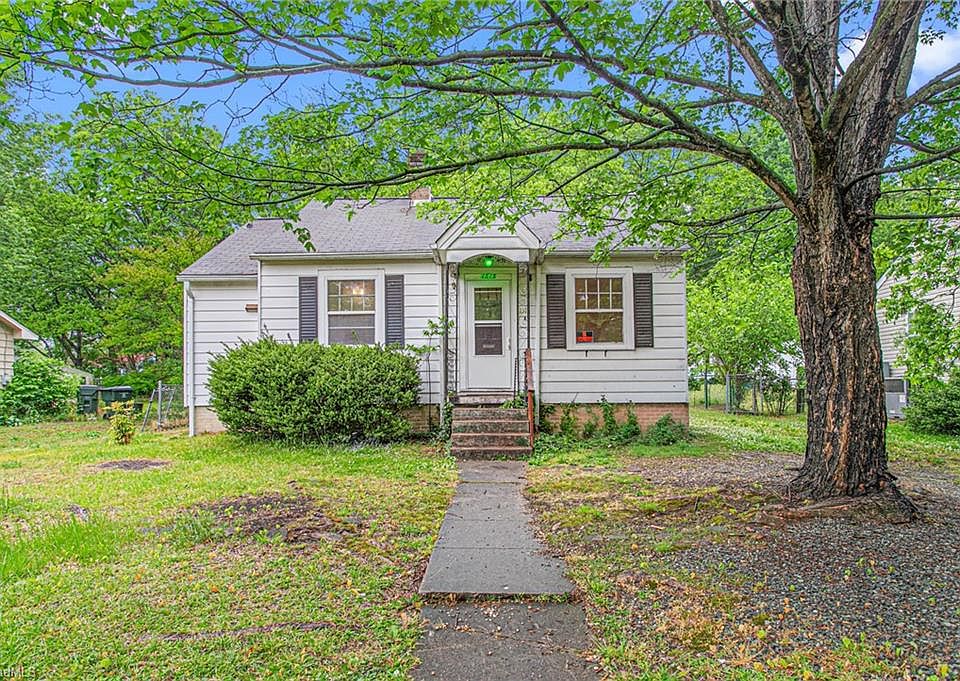1st image of 1515 Melody Ln