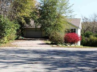 418 Talladega Dr, Poplar Grove, IL 61065