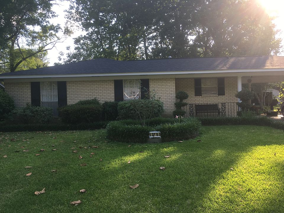2nd image of 316 Emerson Dr