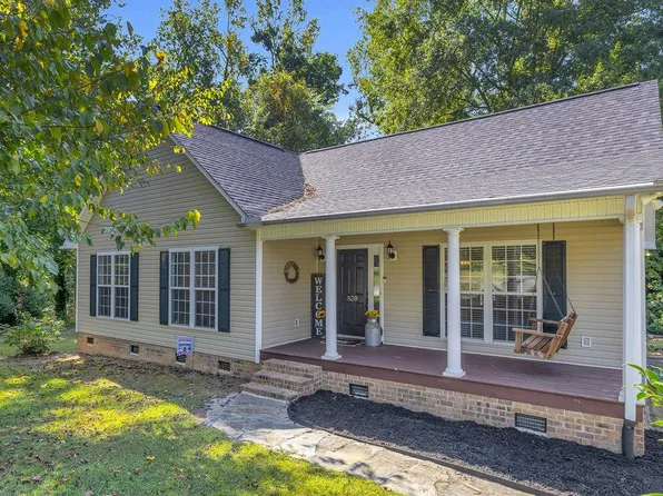 839 Sunset Dr, Greenwood, SC 29646