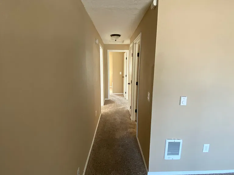 1289 SE Holman Ave #10 — Photo 3