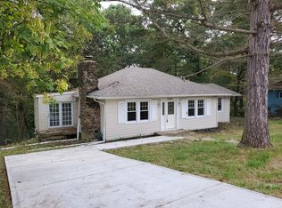 8940 Harmony Dr, Pittsburgh, PA 15237