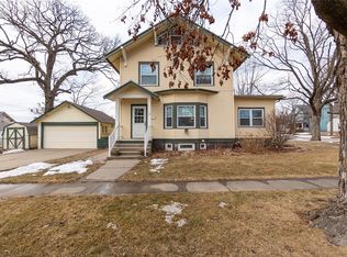1401 5th St, Perry, IA 50220