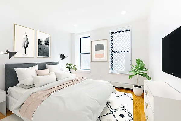 Rented by Compass | media 40