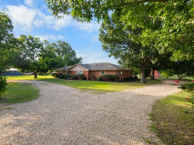 218 College Ave, Era, TX, 76238