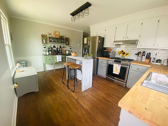 5th image of 104 Smith St
