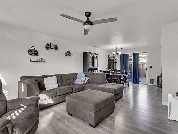 3rd image of 173 S Grapevine Rd APT 3