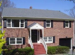 32 Ralph Pl, Morristown, NJ 07960