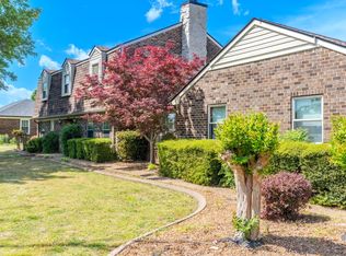 706 Edison Ave, Muscle Shoals, AL 35661