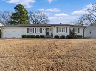 194 Wallace Rd, Memphis, TN 38117