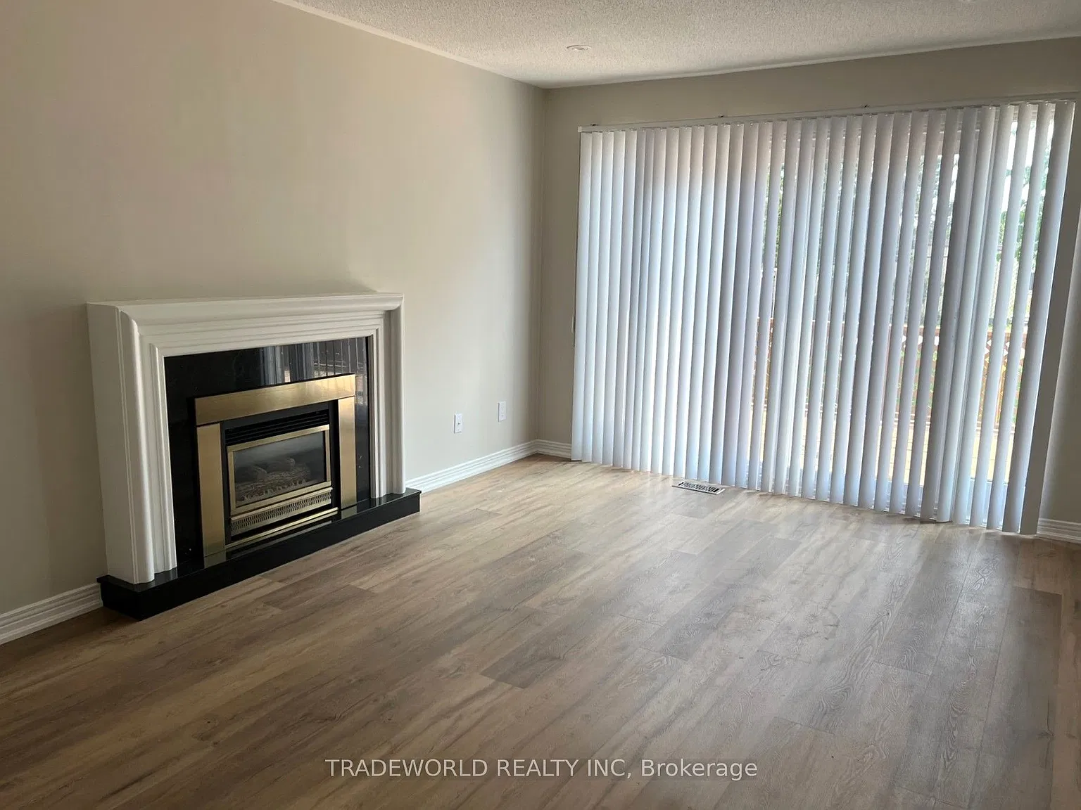 3 bed, $3,400 — Photo 3