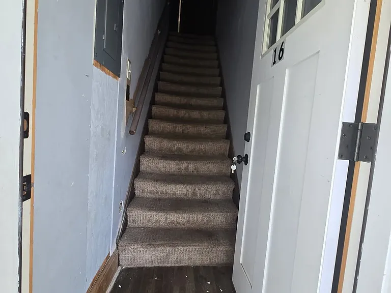 16 Oliver St #2 — Photo 7